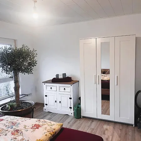 Frisch Renovierte In Ruhiger Lage 公寓 *