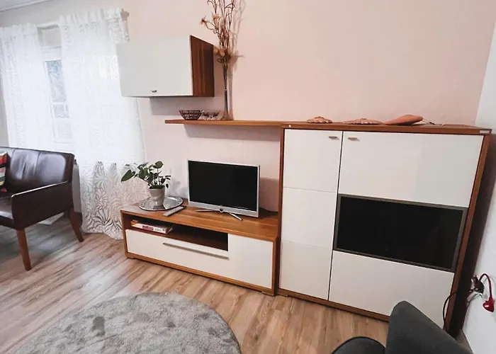 Apartamento Frisch Renovierte In Ruhiger Lage